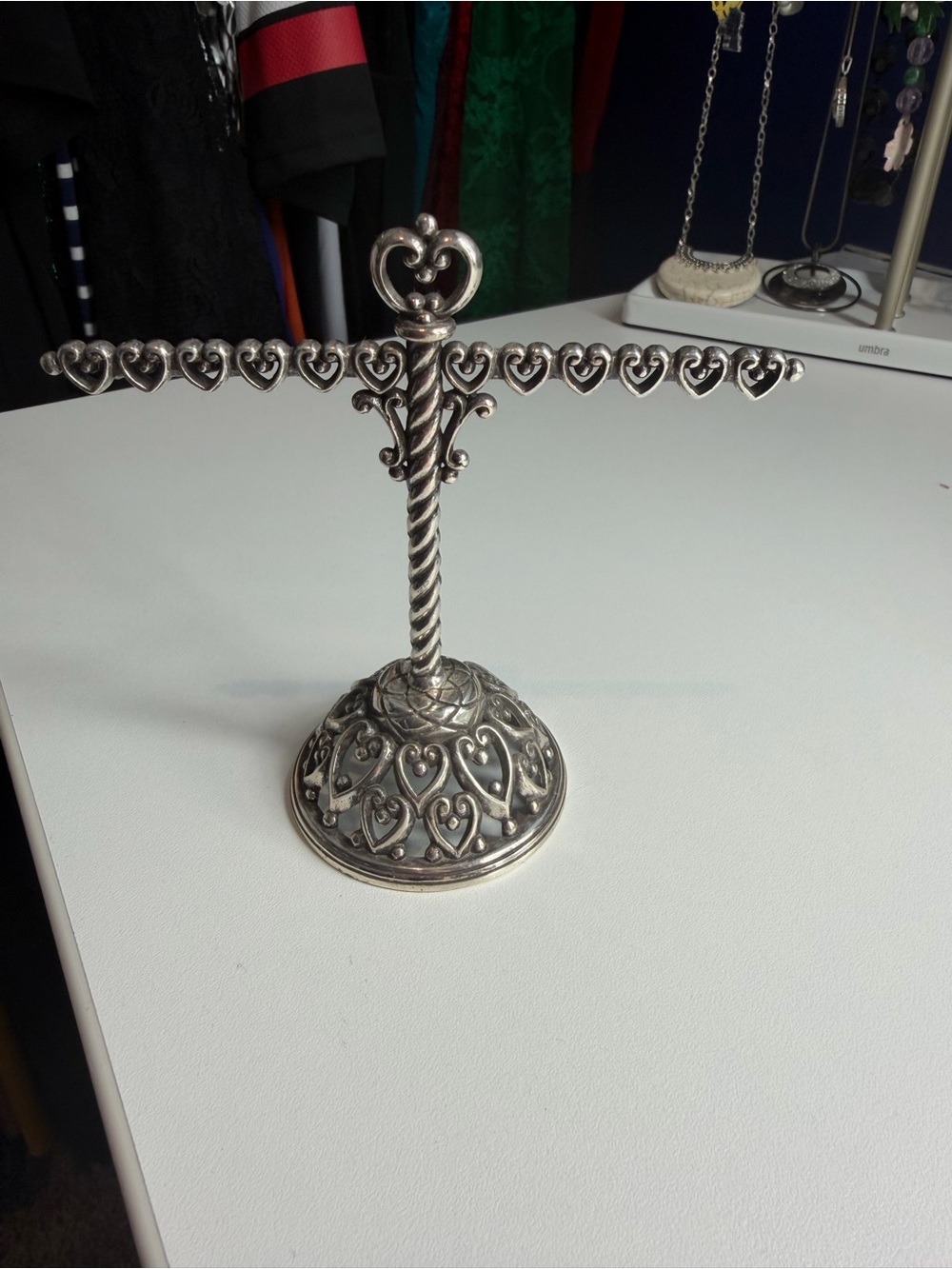 Brighton Silver Heart Jewelry T-Bar Stand